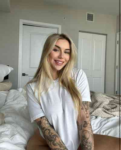 27Yrs Old Escort Size 20 East Kilbride Image - 0