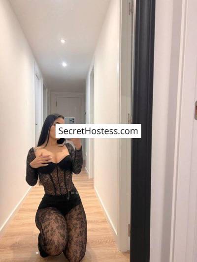 20 Year Old Caucasian Escort Vantaa Black Hair Green eyes - Image 2