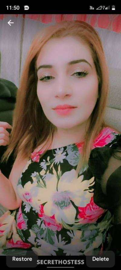 Neelam paki, escort in Muscat