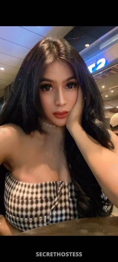 Dinda Boomshell with BigBoobs, Transsexual escort in Jakarta