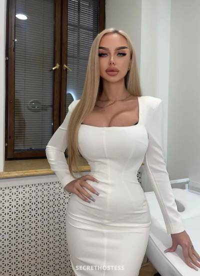 21 Year Old Escort Milan Blonde - Image 4