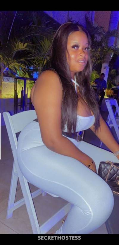 22 Year Old Dominican Escort Muscat - Image 1