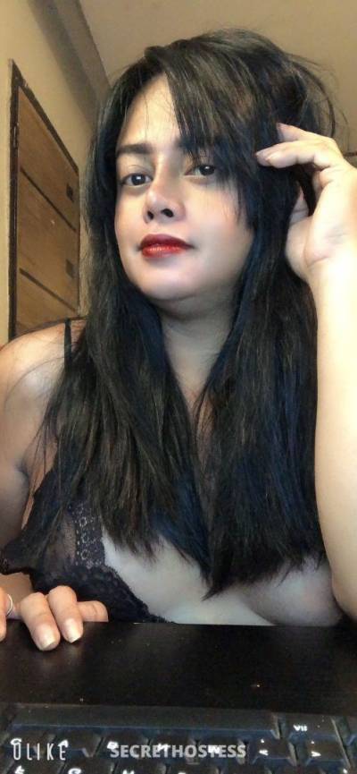 Camshoweatcum Anne, Transsexual adult performer in Hong Kong