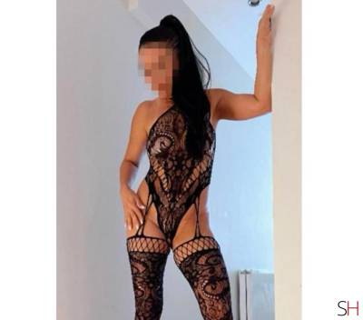 32Yrs Old Escort London Image - 6