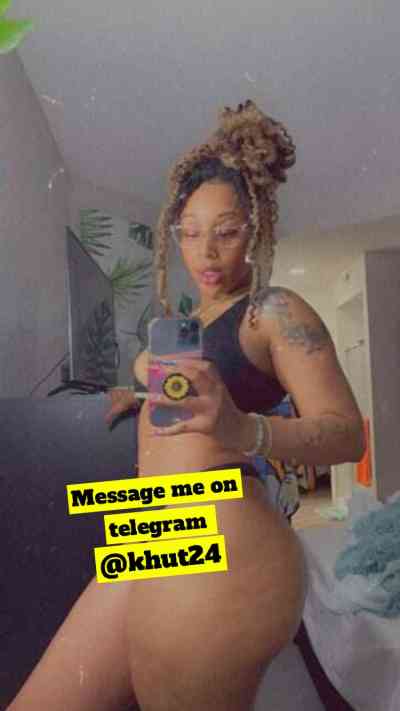 24Yrs Old Escort Size 12 50KG 150CM Tall Aylesbury Image - 1