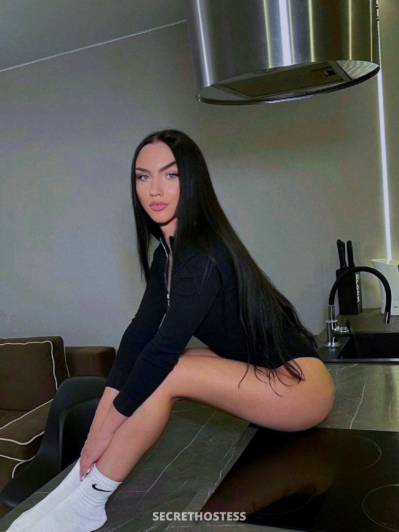 23 Year Old Ukrainian Escort Phuket Brunette - Image 1