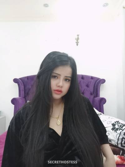 Mi Mi Bawshar, escort in Muscat