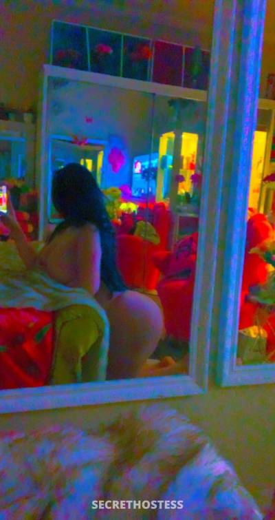 Yasmin Shemale top bottom curve luxury, Transsexual  in Jakarta