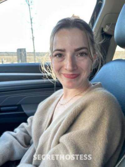 24 year old Escort in San Diego CA hey i woild love love love some fun