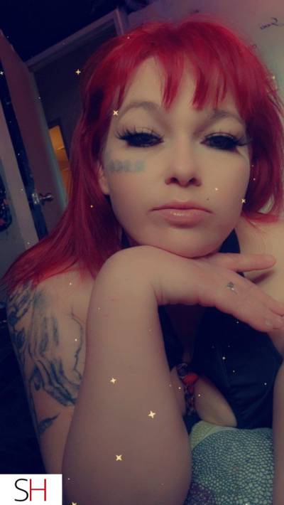25 year old Caucasian Escort in Winnipeg Transcona incall with savanah hastings