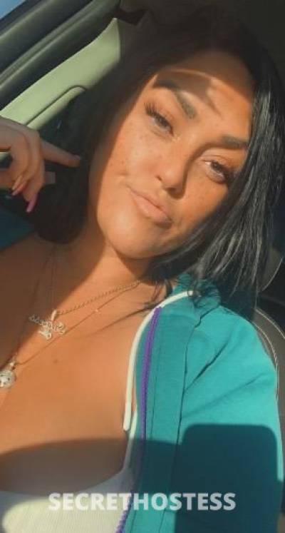 27 year old Escort in Fayetteville AR Pretty. friendly. thick i'm back for a couple of days