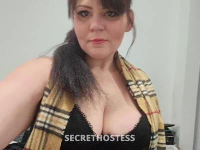 36 year old Escort in Edmonton Down to hangout,ply,party .text now