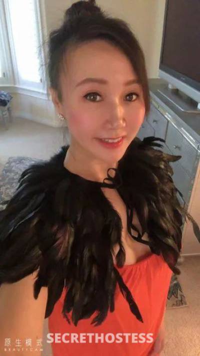 21 Year Old Asian Escort Baltimore MD - Image 3