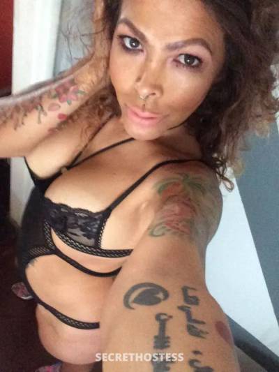 40 year old Latino Escort in San Fernando Valley CA xxxx-xxx-xxx ❤️...mature hot Latina