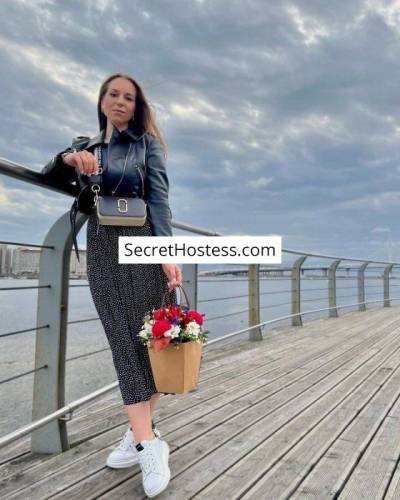 18 Year Old Caucasian Escort Almaty Redhead Green eyes - Image 5