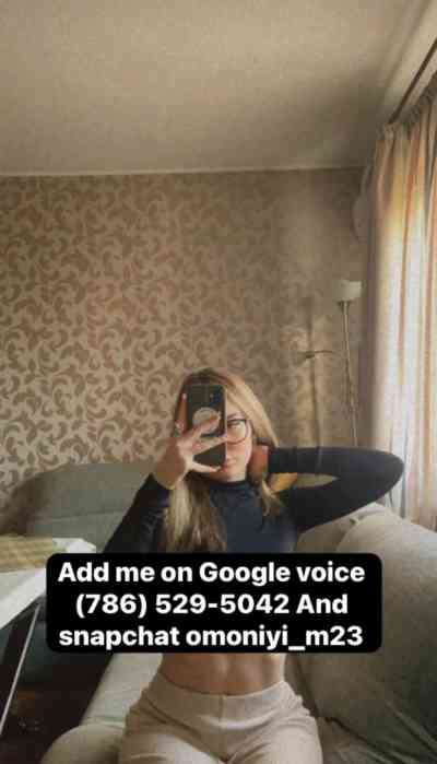 Add me on Google voicexxxx-xxx-xxx And snapchat omoniyi_m23 in Coral Terrace FL