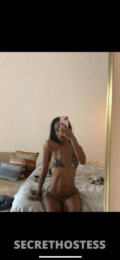 27 year old Escort in Los Angeles CA Slutty Ebony Sexy for pleasure
