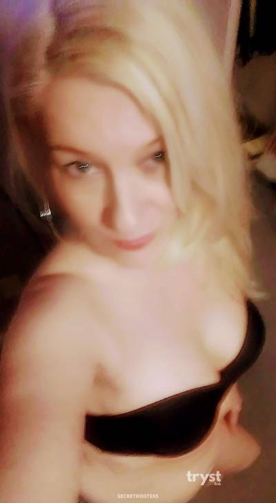 40Yrs Old Escort Size 10 Buffalo NY Image - 9