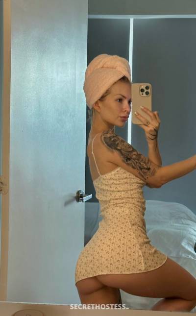26 year old Escort in Fayetteville AR i am down for hook up now let’s have some hot fun Hmu on 