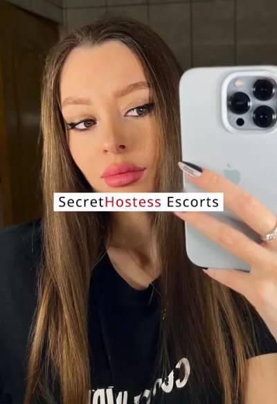 20 Year Old Ukrainian Escort Ljubljana - Image 3