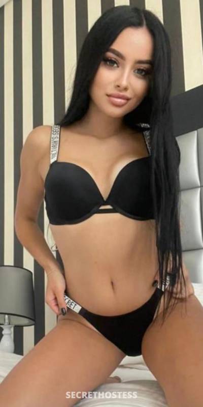 21Yrs Old Escort 171CM Tall Dubai Image - 0