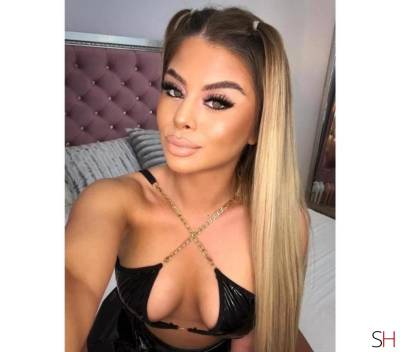 22Yrs Old Escort Glasgow Image - 3