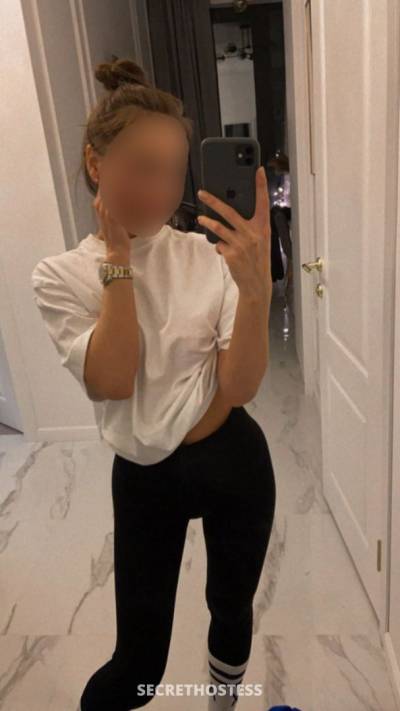 22 Year Old Russian Escort Dubai Blonde - Image 3