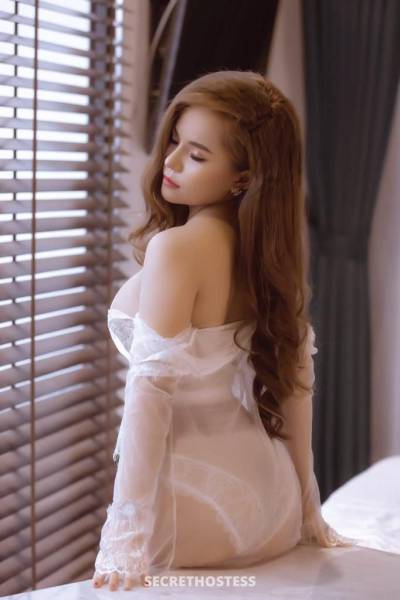 23 Year Old Asian Escort Dubai - Image 4