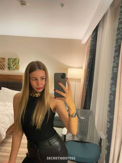 23Yrs Old Escort 165CM Tall Dubai Image - 1