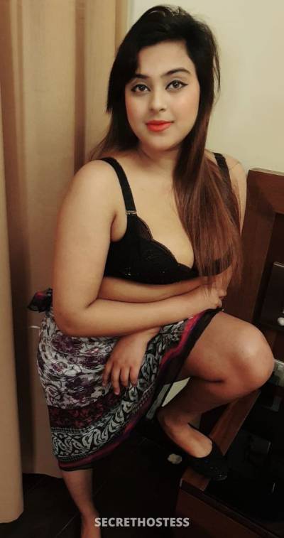 26 Year Old Peruvian Escort Dubai Blonde - Image 7