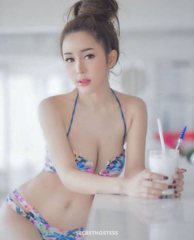 27 Year Old Asian Escort Dubai Blonde - Image 1