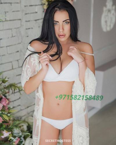 30 Year Old Russian Escort Dubai Dark Hair Green eyes - Image 8