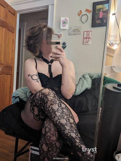 Emmy - Kinky Curvy trans gal in Boston MA