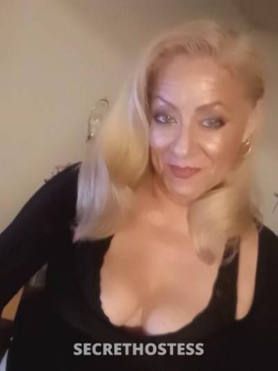 Evie 51Yrs Old Escort Canton OH Image - 4