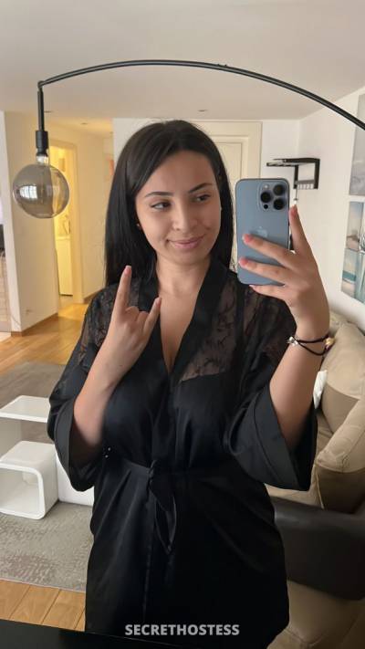 28 year old Escort in Dubai Young Playful Escort Jasmine SZR xxxx-xxx-xxx
