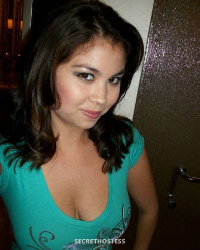 25 Year Old Asian Escort Las Vegas NV Brown Hair Brown eyes - Image 1