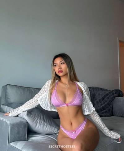 22 Year Old Asian Escort Dubai - Image 1