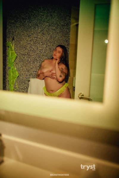 Vivian 20Yrs Old Escort Size 8 Minneapolis MN Image - 3