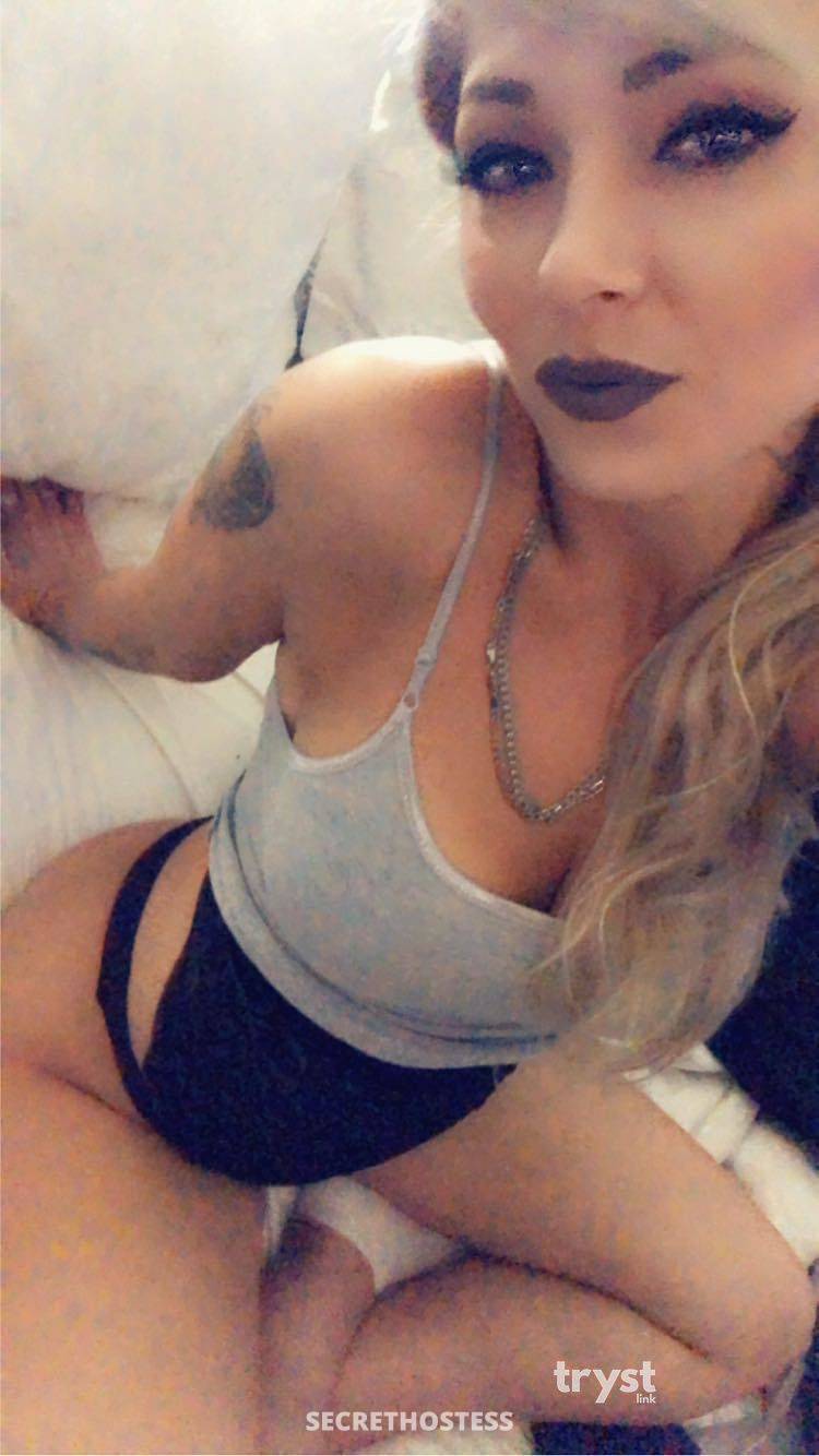 Alezahbaby 20Yrs Old Escort Size 10 Des Moines IA Image - 3