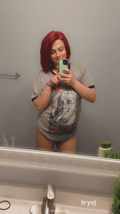 Shiyanne - Curvy cutie ready to please in Davenport IA