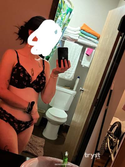 20Yrs Old Escort Size 8 Davenport IA Image - 1