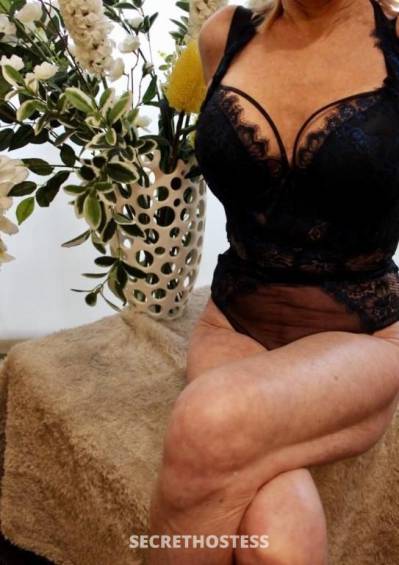 59Yrs Old Escort Size 10 Sydney Image - 2