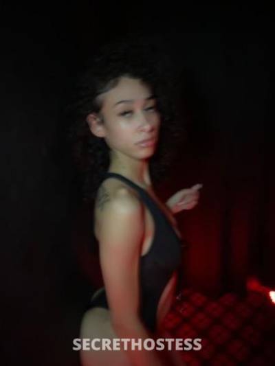 Foreignn 21Yrs Old Escort Everett WA Image - 2