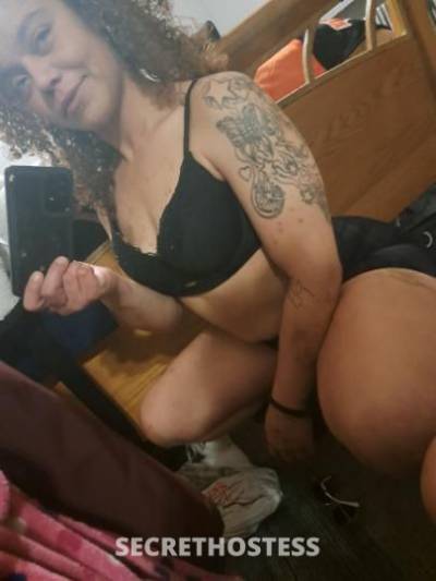 25 year old Escort in Cincinnati OH Pretty Little Young Thang Ready To Play Qv 100 hhr150 hr200