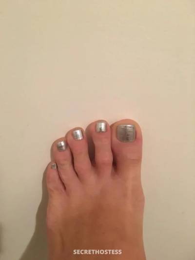 39 year old European Escort in Brooklyn NY xxxx-xxx-xxx, European, Independent, Slim