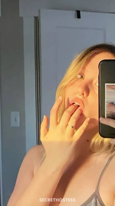 25 year old Escort in Mendocino CA xxxx-xxx-xxx HMU for fun &amp;amp; naughty stuffs 