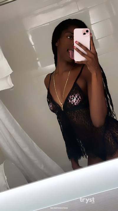 Molly 20Yrs Old Escort Size 10 Santa Ana CA Image - 1