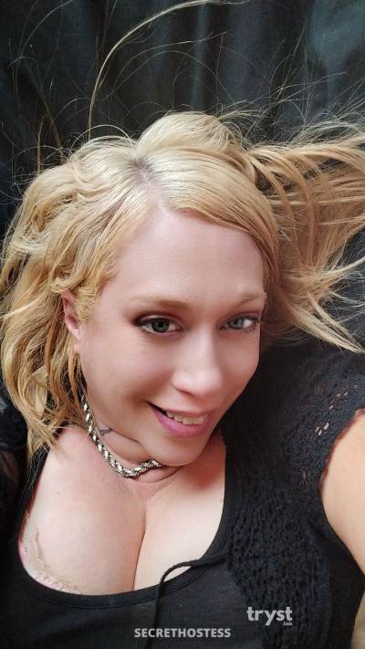 Toni 40Yrs Old Escort Size 8 Davenport IA Image - 1