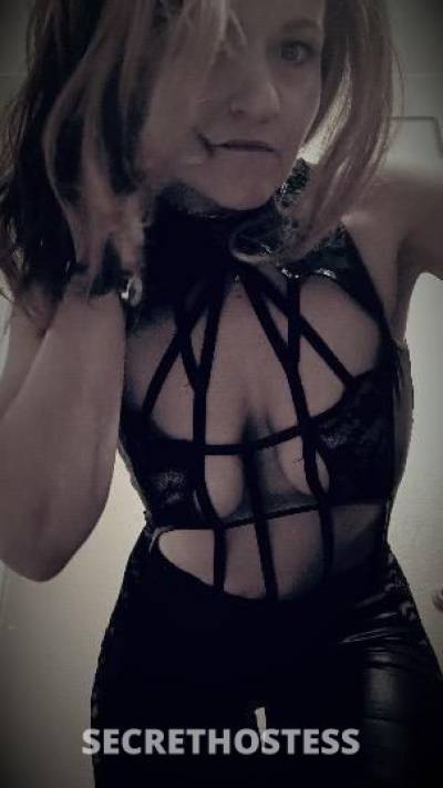 27 year old Escort in Pensacola FL wet pussy good head