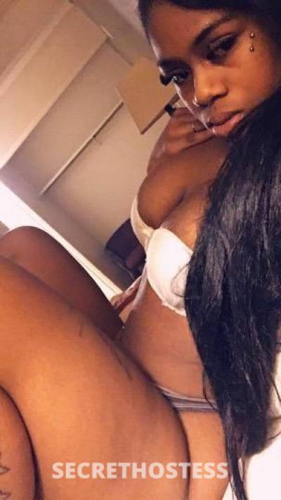 22Yrs Old Escort Chicago IL Image - 3